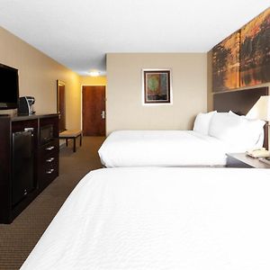 Queen Room Two Queen Beds Mobility Access or Non-Smoking